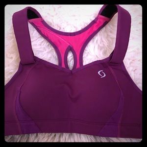 Moving Comfort Velcro strap sports bra, 34B